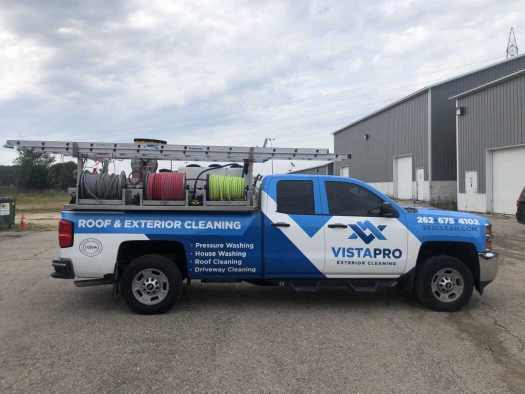 Picture of Vista Pro work truck